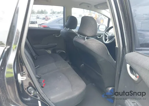 2013 Honda Fit Sport z USA, uszkodzony, nr VIN JHMGE8H53DC062784